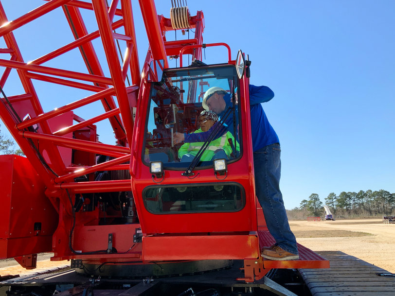 New Manitowoc MLC150-1 ensures IUOE’s flagship operator training center stays at the forefront of equipment technology